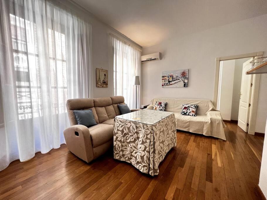 Apartamento Muy Centrico En 그라나다 외부 사진